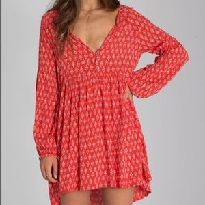 NWT! Billabong Geometric Dress